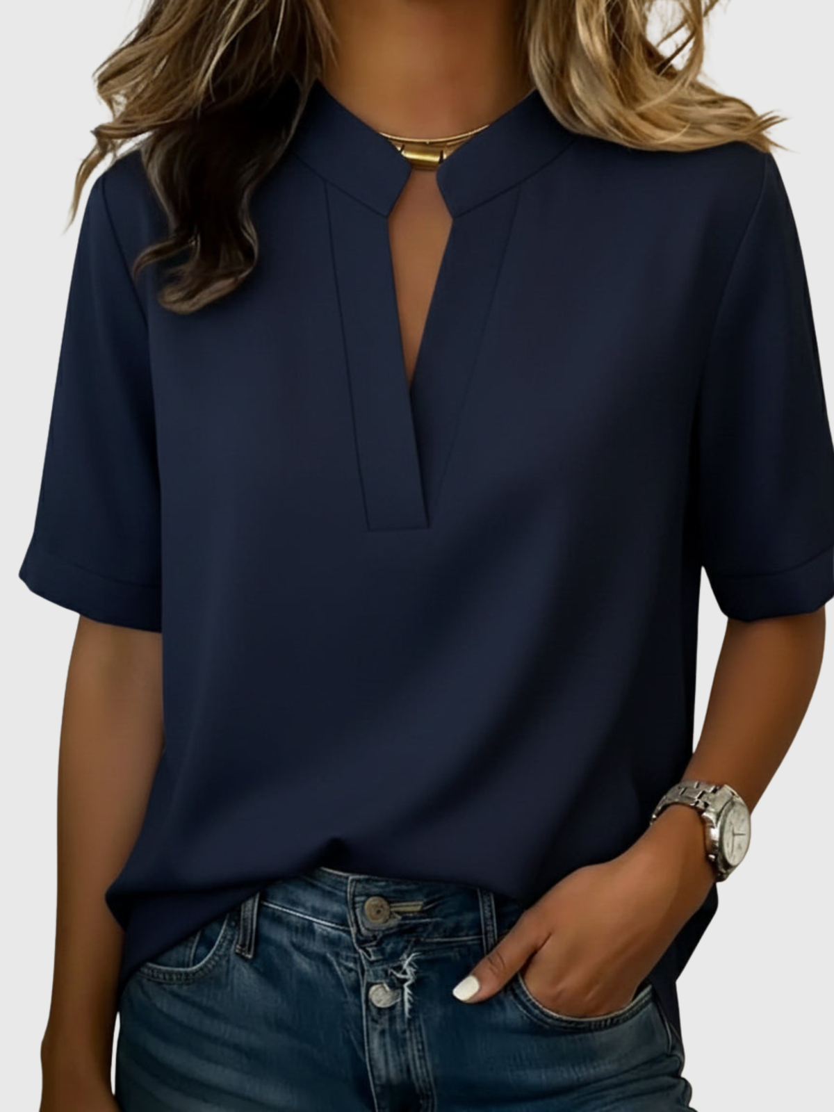 Loise | Elegant Blouse with Refined Collar – Dark Blue