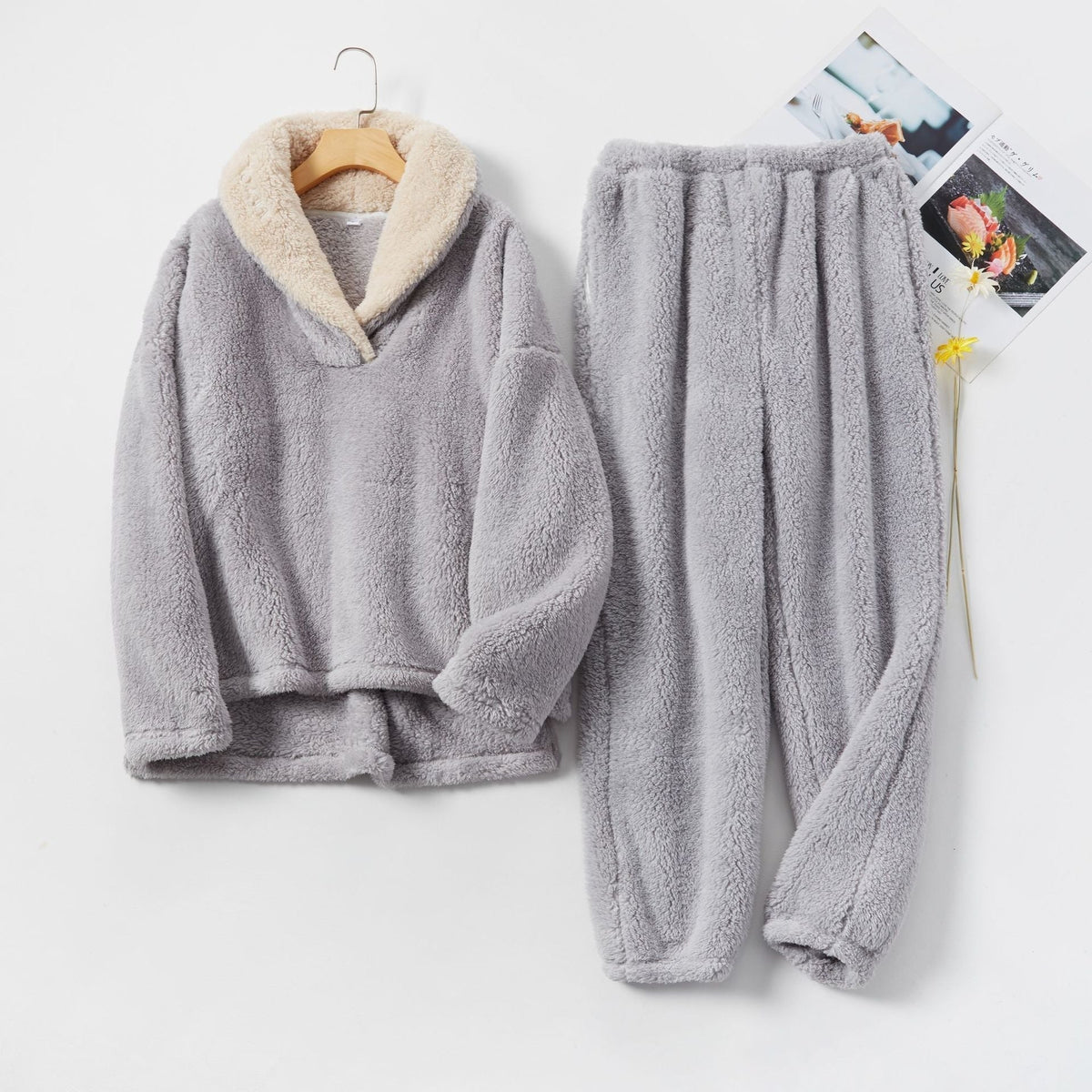 Avery | Cozy Two-Piece Lounge Set – Light Gray