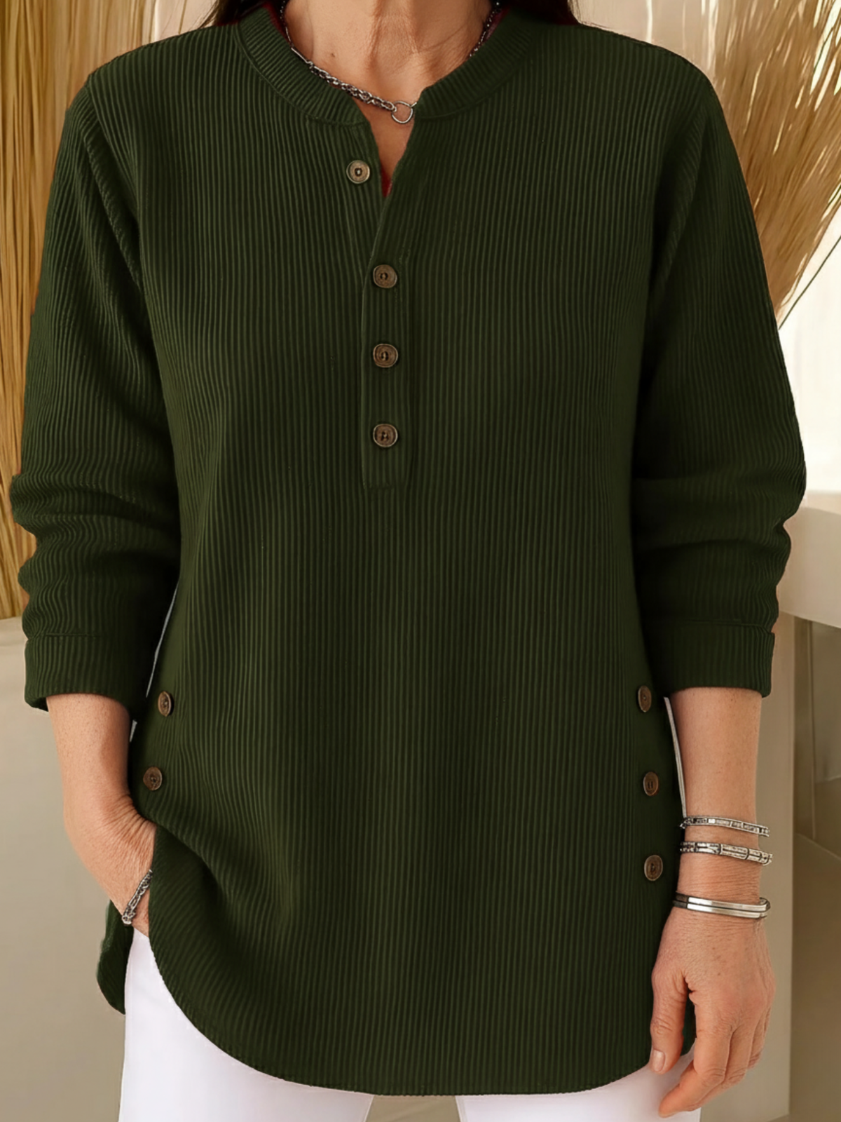 Brenda | Elegant Button-Detail Winter Sweater – Dark Green